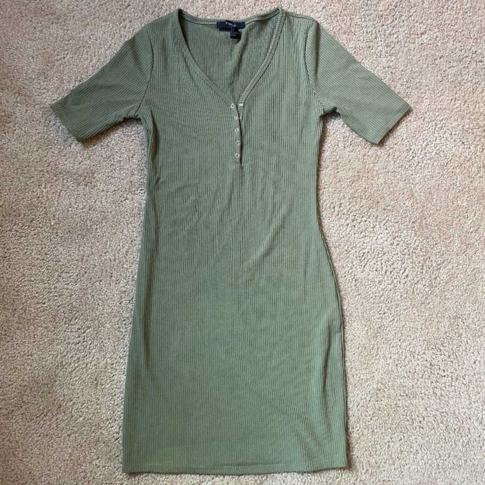 Ribbed dress